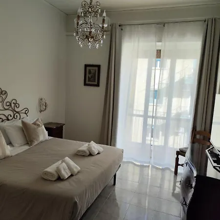 Ianos Apartment