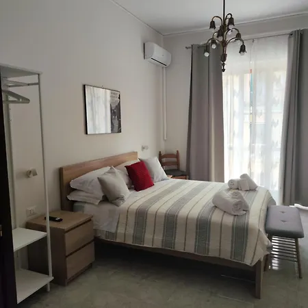 Ianos Apartment Naples